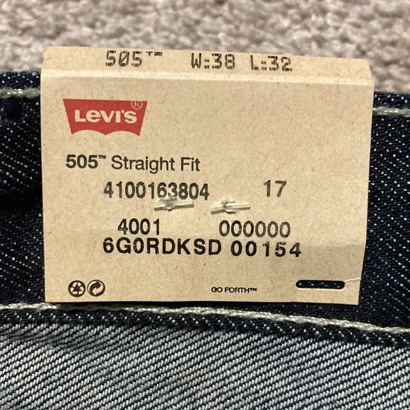 NWT Levi’s 505 Straight Fit 38W x 32L - Picture 8 of 16